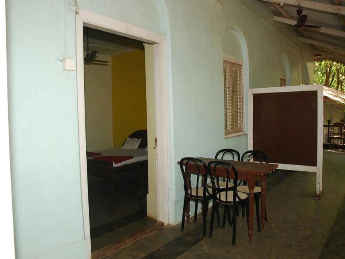מת'ראן Cecil Hotel מראה חיצוני תמונה